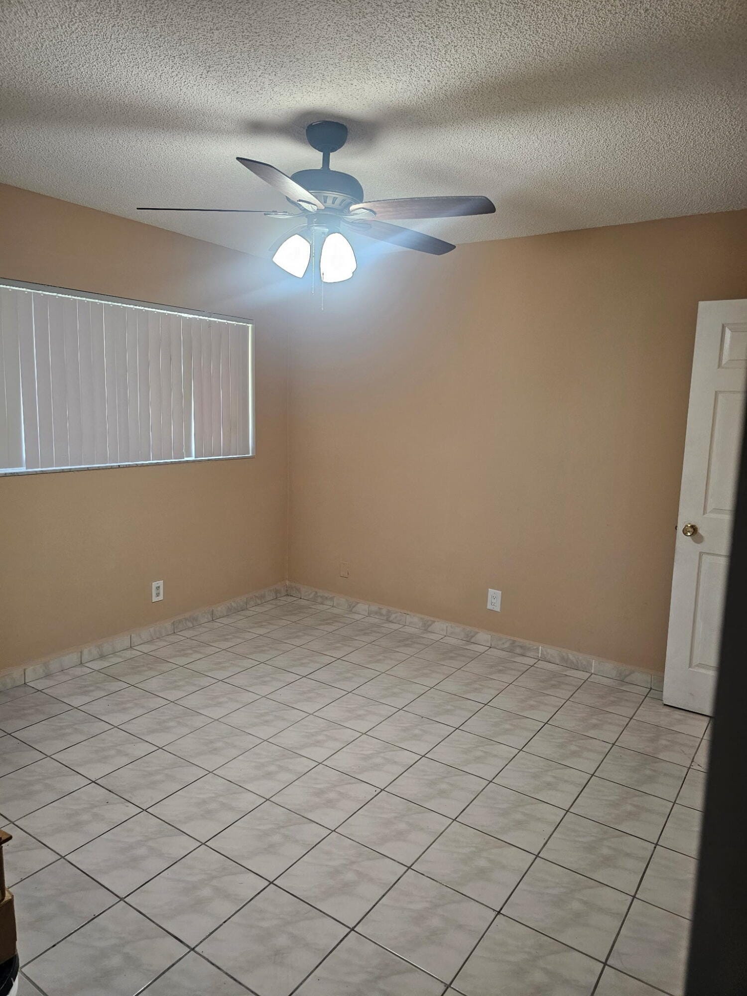 812 NE 2ND Street 2, Hallandale Beach, FL 33009 photo 20