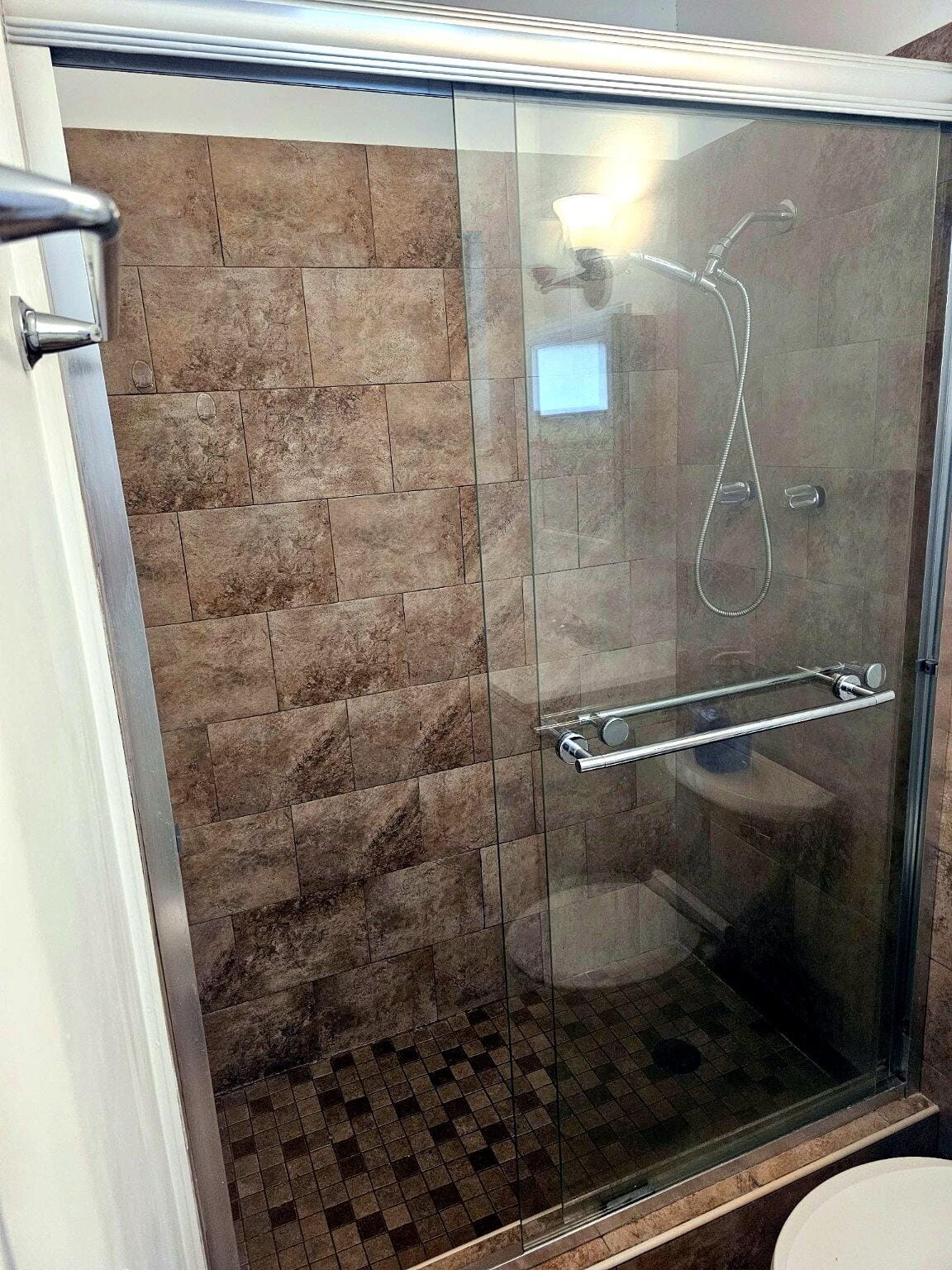 812 NE 2ND Street 2, Hallandale Beach, FL 33009 photo 10