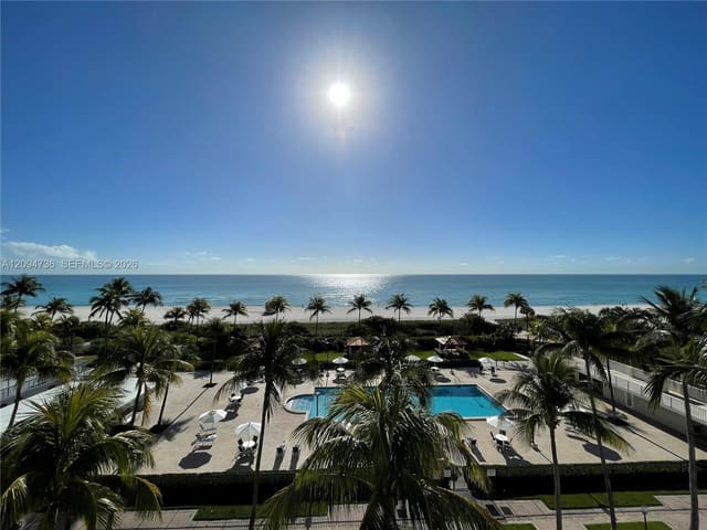 2625 Collins Avenue 605, Miami Beach, FL 33140