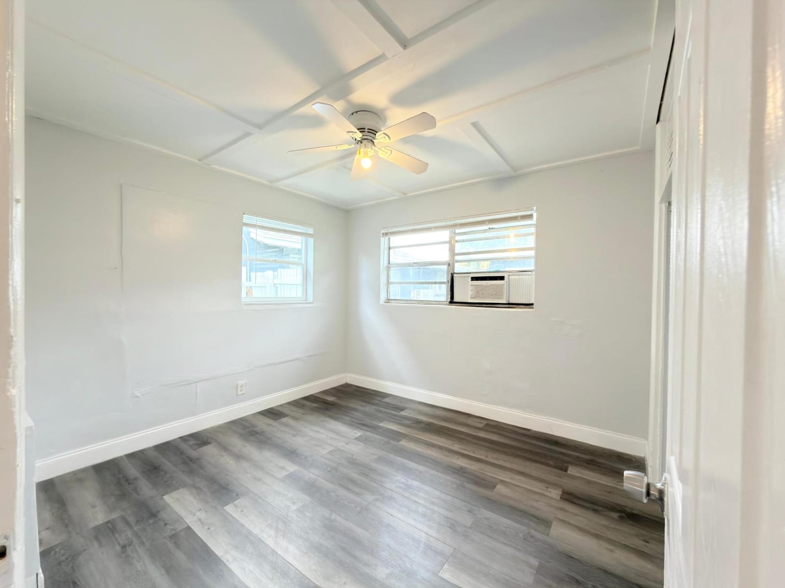 111 E 27TH Street 1, Riviera Beach, FL 33404 photo 8
