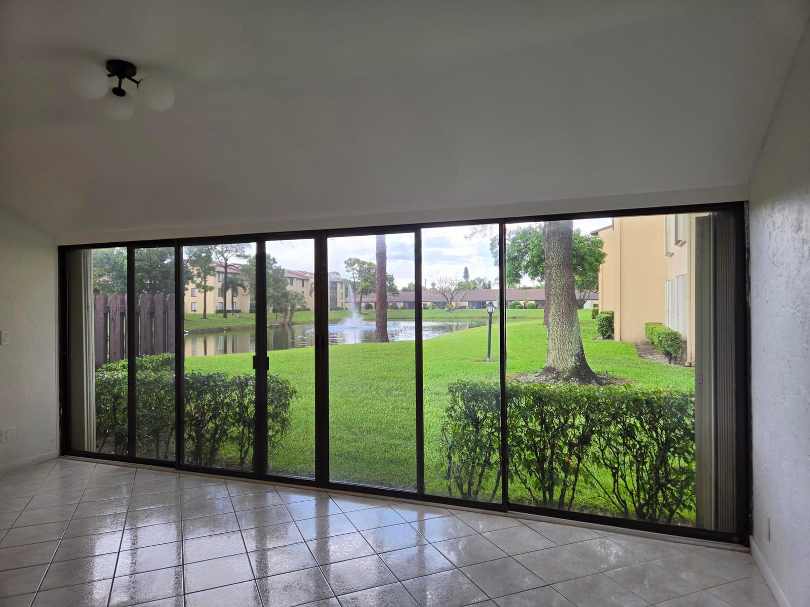 625 SEA PINE Way H, Greenacres, FL 33415 photo 13