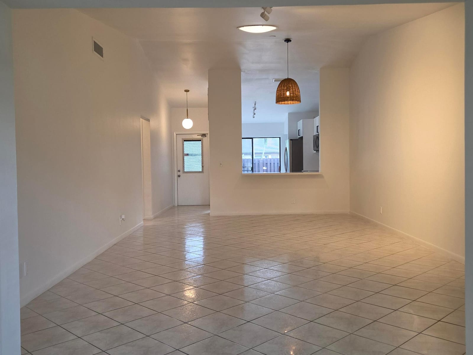 625 SEA PINE Way H, Greenacres, FL 33415 photo 14