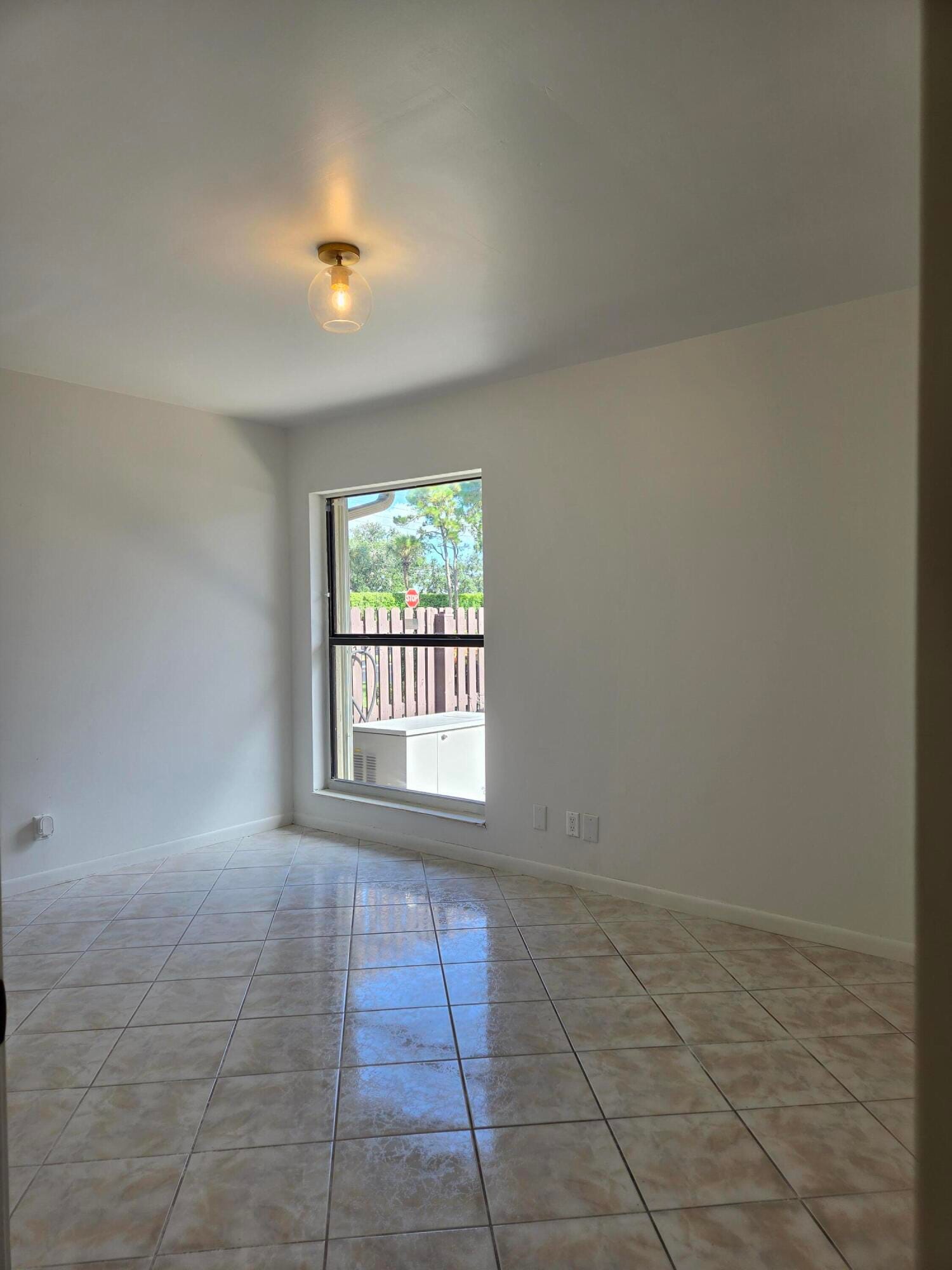 625 SEA PINE Way H, Greenacres, FL 33415 photo 23