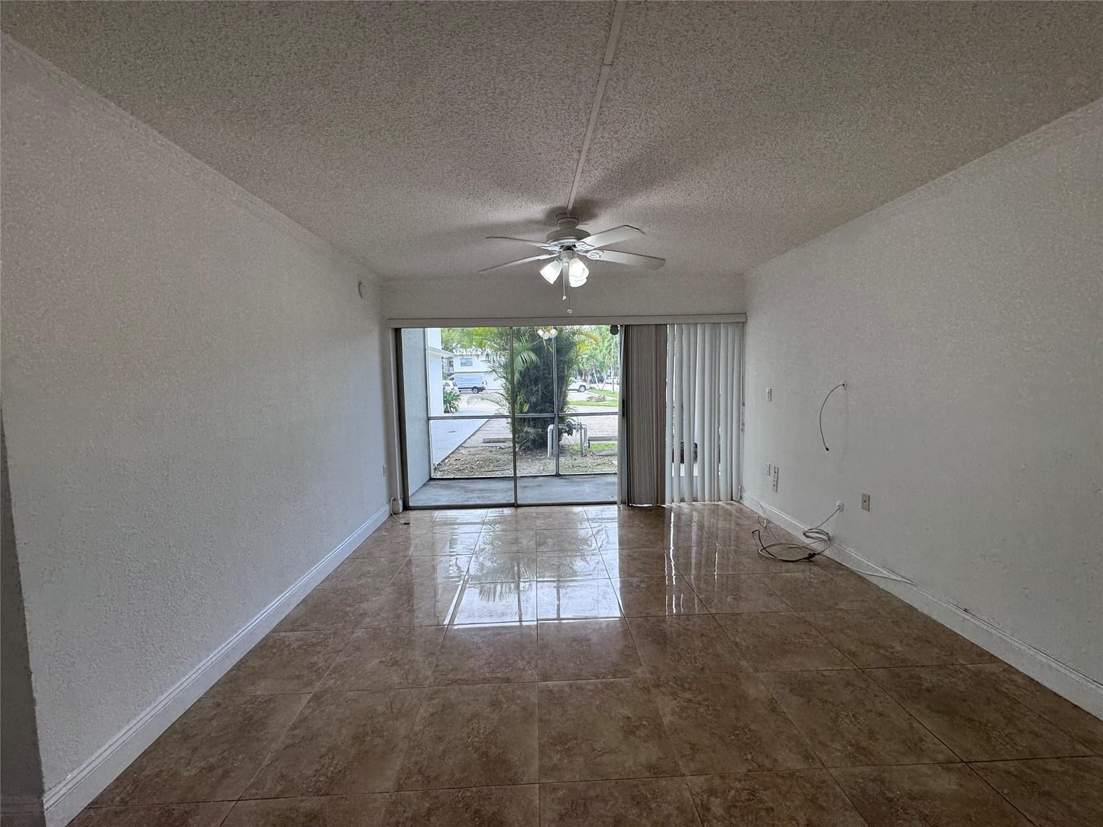 4205 N UNIVERSITY Drive 107 — photo 5