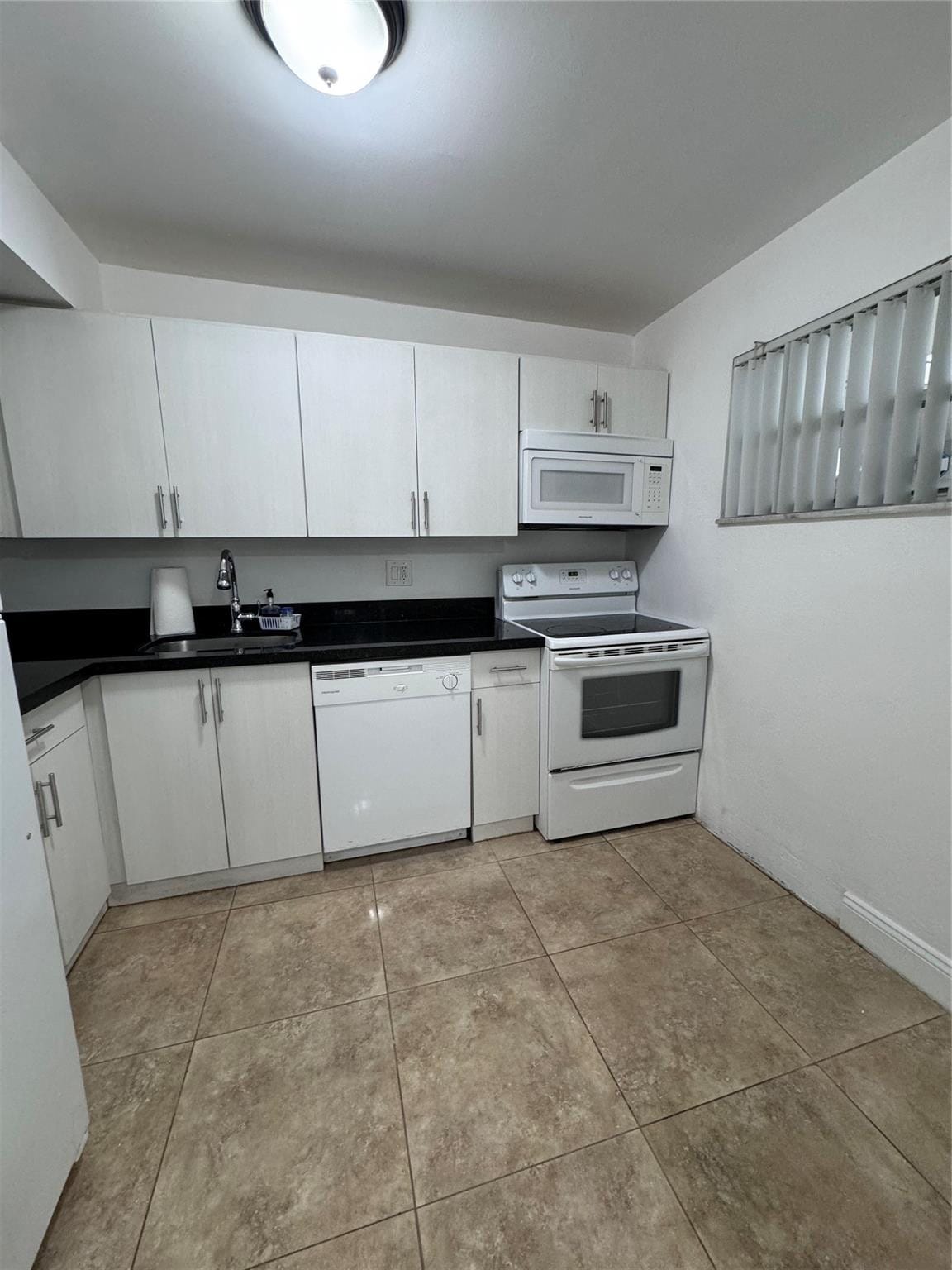 4205 N UNIVERSITY Drive 107 — photo 9