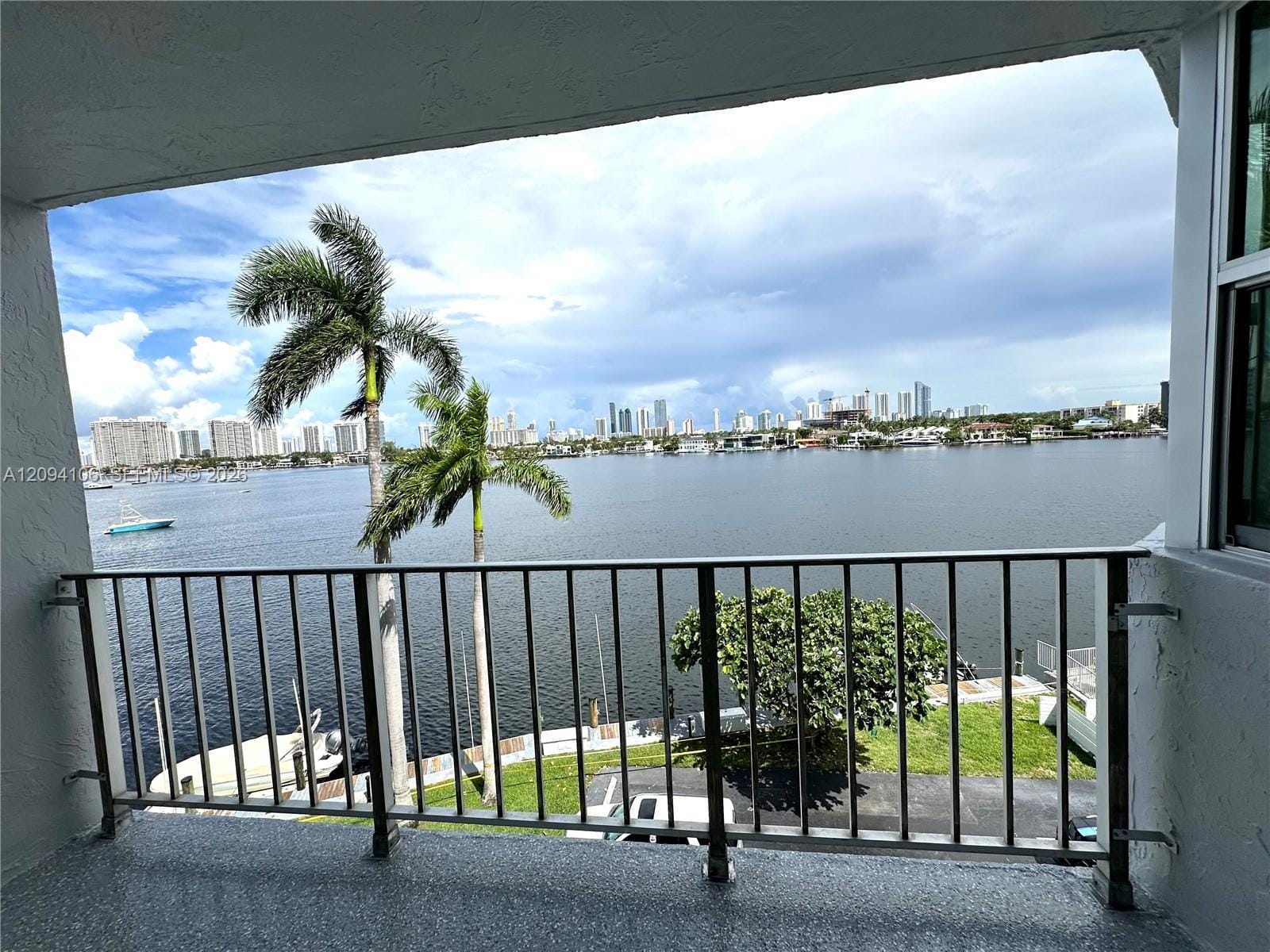 16558 NE 26th Avenue 5D, North Miami Beach, FL 33160 photo 20