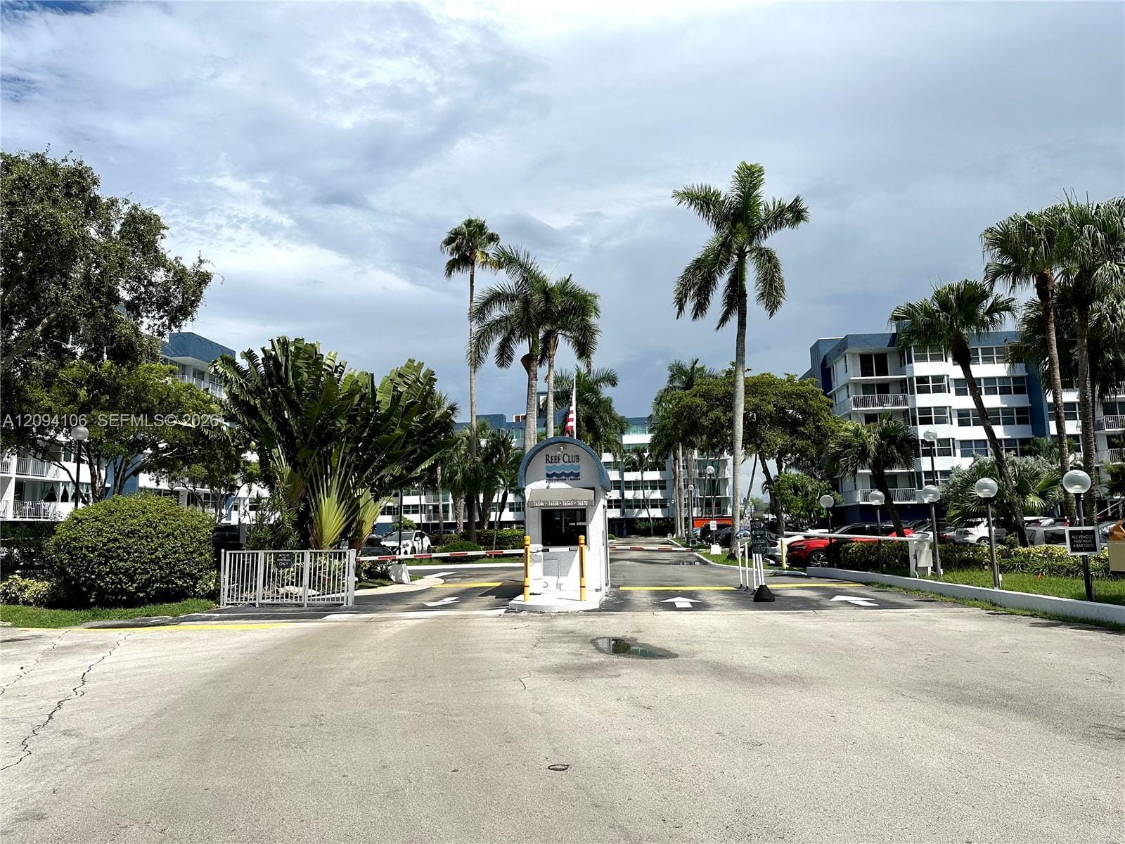 16558 NE 26th Avenue 5D, North Miami Beach, FL 33160 photo 21