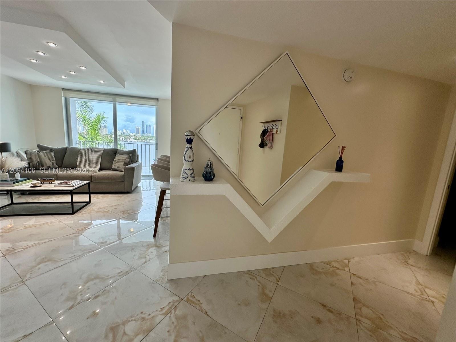 16558 NE 26th Avenue 5D, North Miami Beach, FL 33160 photo 4