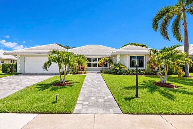 770 SW ELM TREE Lane, Boca Raton, FL 33486