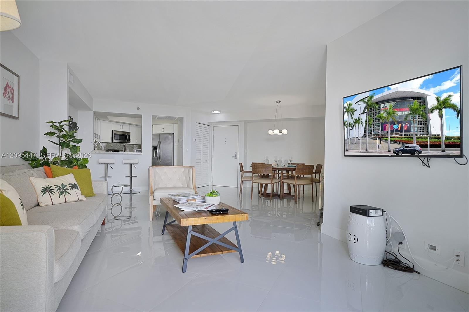6767 Collins Avenue 204, Miami Beach, FL 33141 photo 16