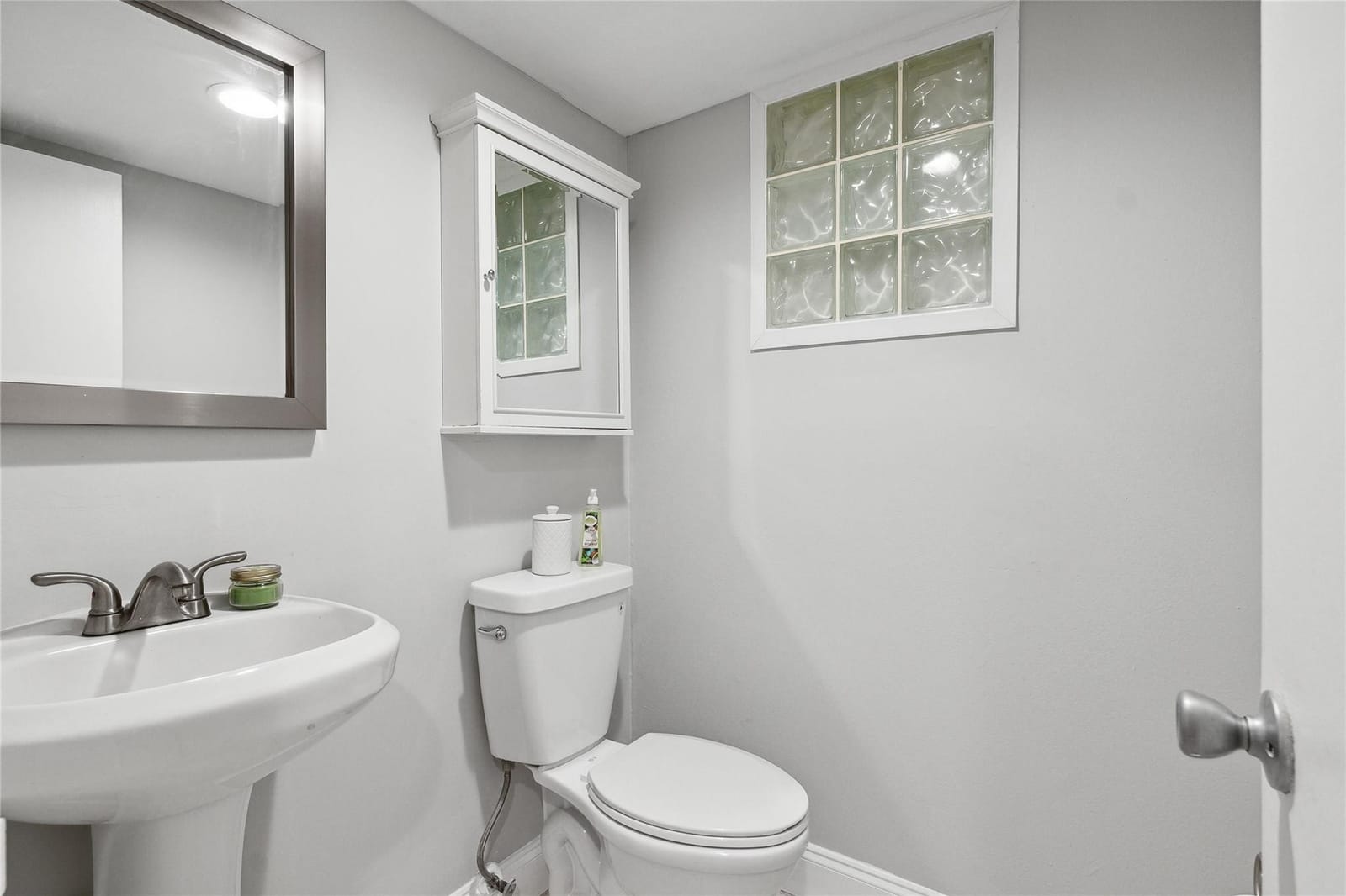485 N Pine Island Road 105A — photo 8