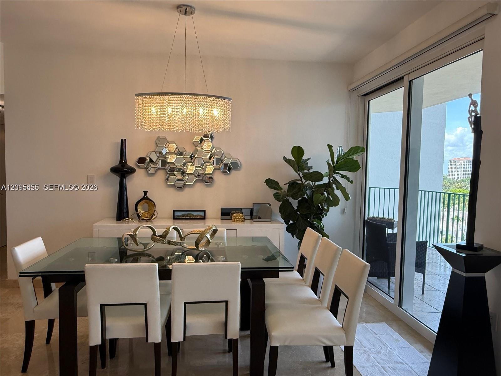 19900 E Country Club Drive 804, Aventura, FL 33180 photo 2