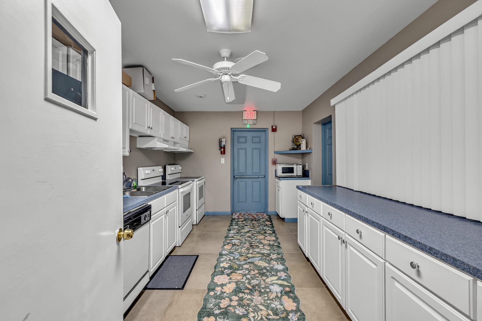 7797 GOLF CIR Drive 110, Margate, FL 33063 photo 30