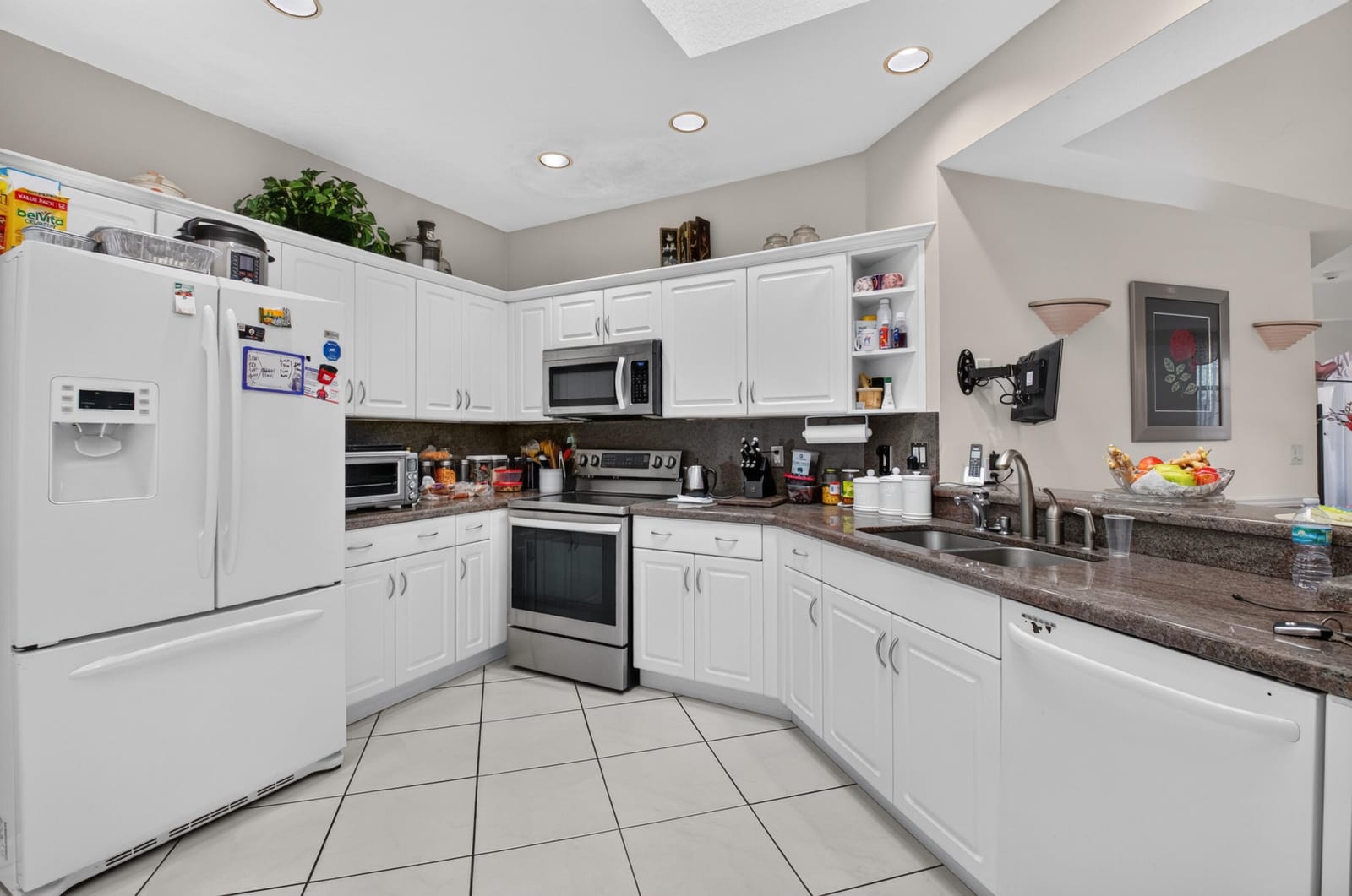 12598 Crystal Pointe Drive D — photo 5