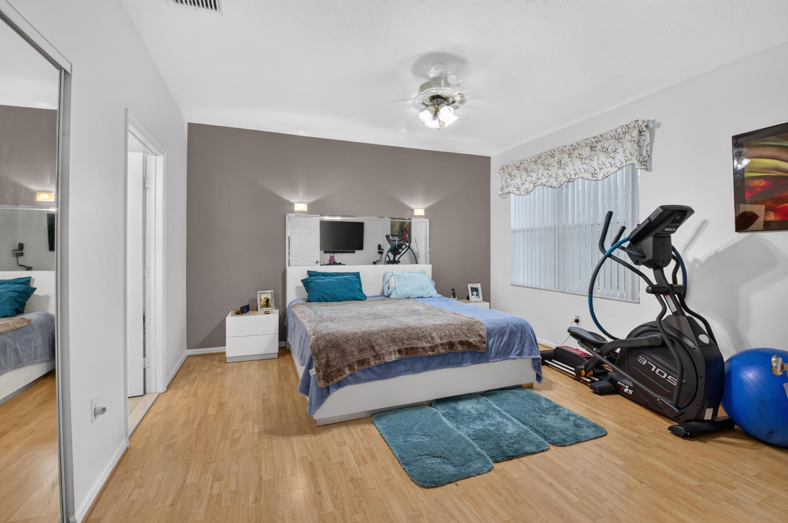 12598 Crystal Pointe Drive D — photo 6