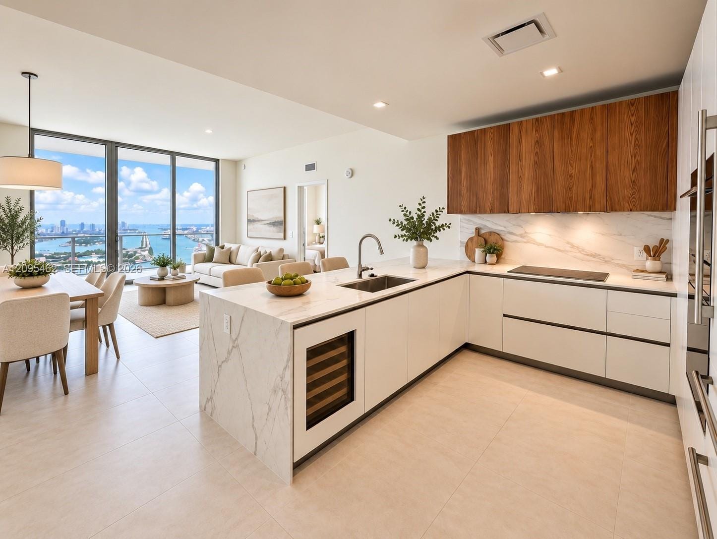 1400 Biscayne 4703, Miami, FL 33132 photo 3