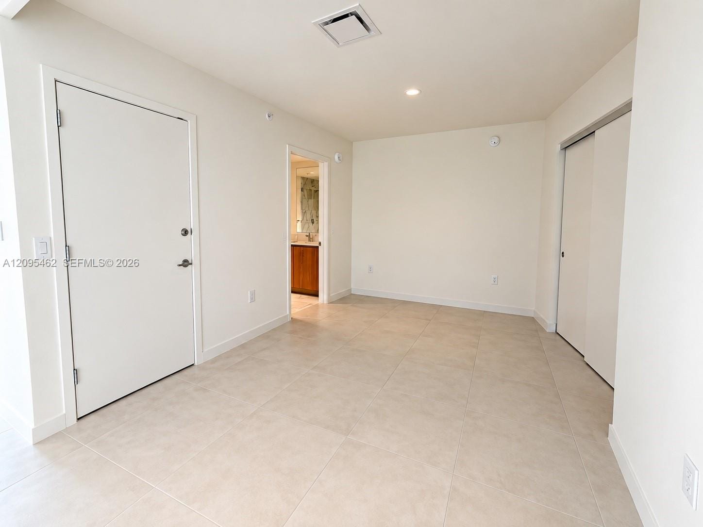 1400 Biscayne 4703, Miami, FL 33132 photo 8