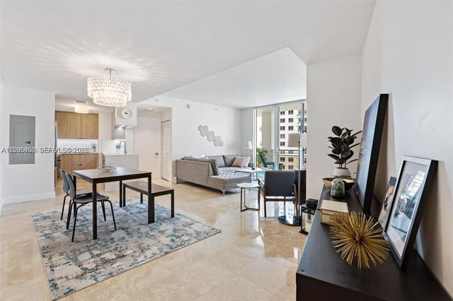 901 Brickell Key Boulevard 2401, Miami, FL 33131