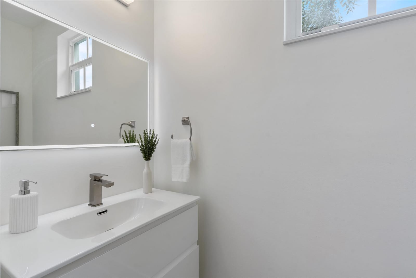 23 NW 4TH Avenue, Delray Beach, FL 33444 photo 16