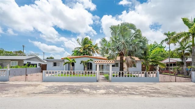 11950 SW 182nd Terrace, Miami, FL 33177