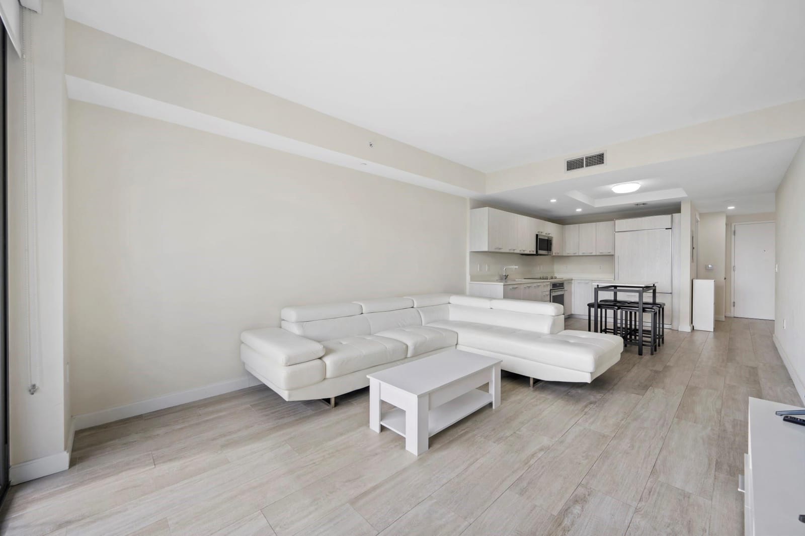 55 SW 9th Street 3705 — photo 8