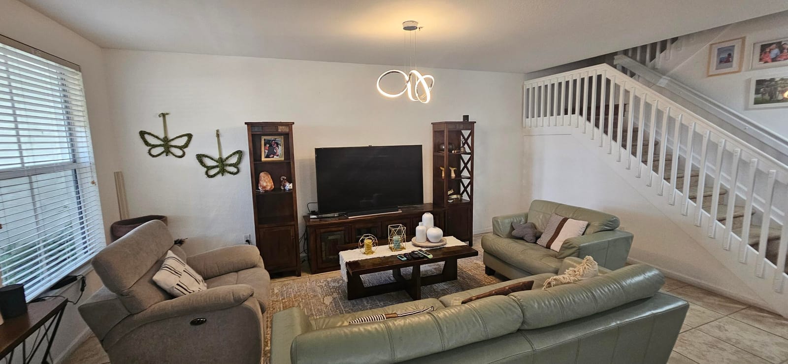 4726 MONARCH Way — photo 3
