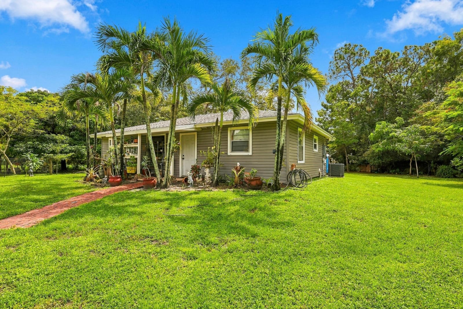 13662 N 54TH N, The Acreage, FL 33411 photo 1