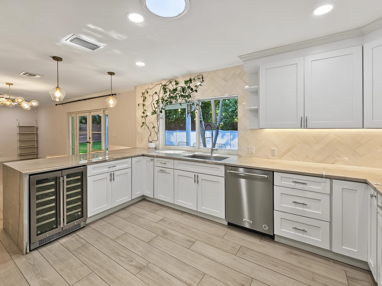 2411 S Olive Avenue, West Palm Beach, FL 33401 photo 19