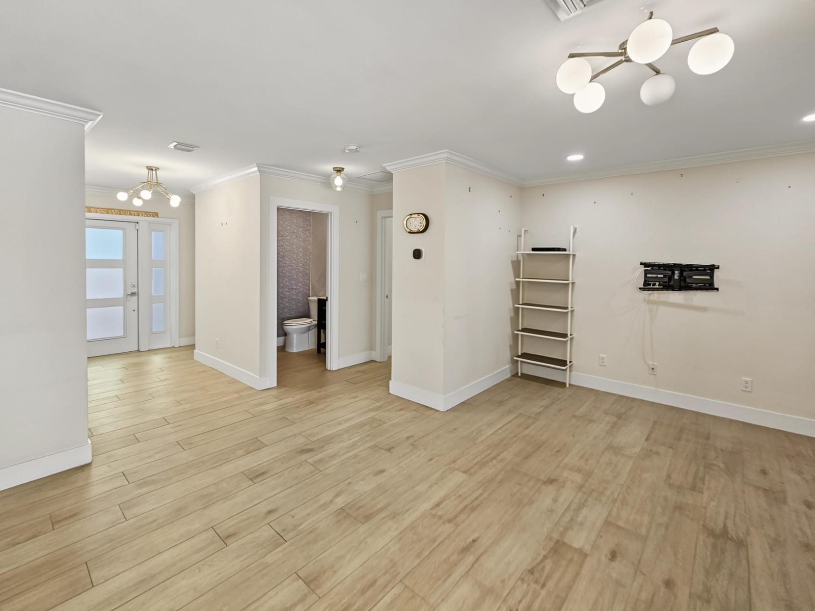 2411 S Olive Avenue, West Palm Beach, FL 33401 photo 9