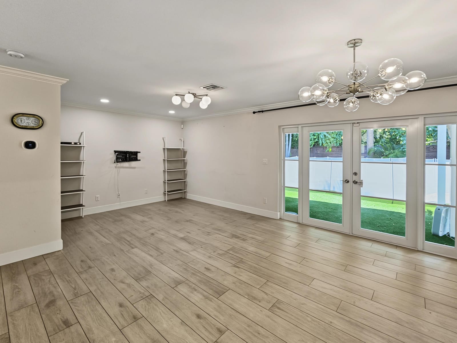 2411 S Olive Avenue, West Palm Beach, FL 33401 photo 10
