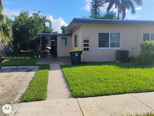 242 SE Park Street 2, Dania Beach, FL 33004