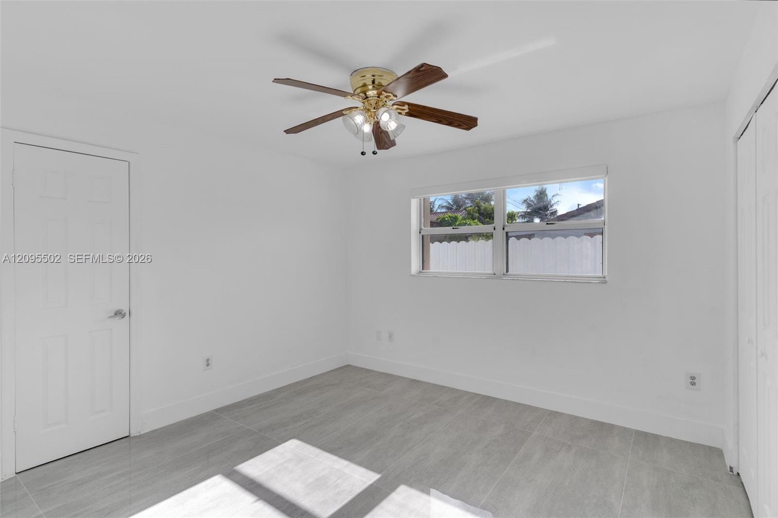 9999 NW 25th Terrace, Doral, FL 33172 photo 12