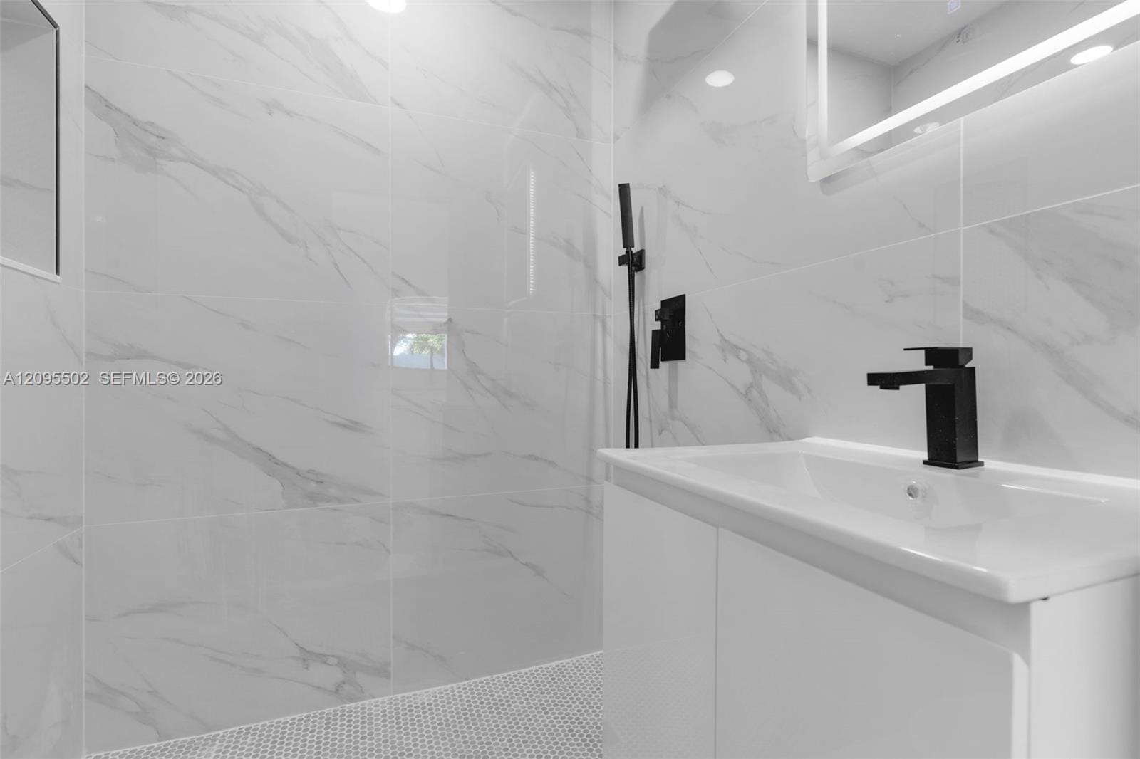 9999 NW 25th Terrace, Doral, FL 33172 photo 16