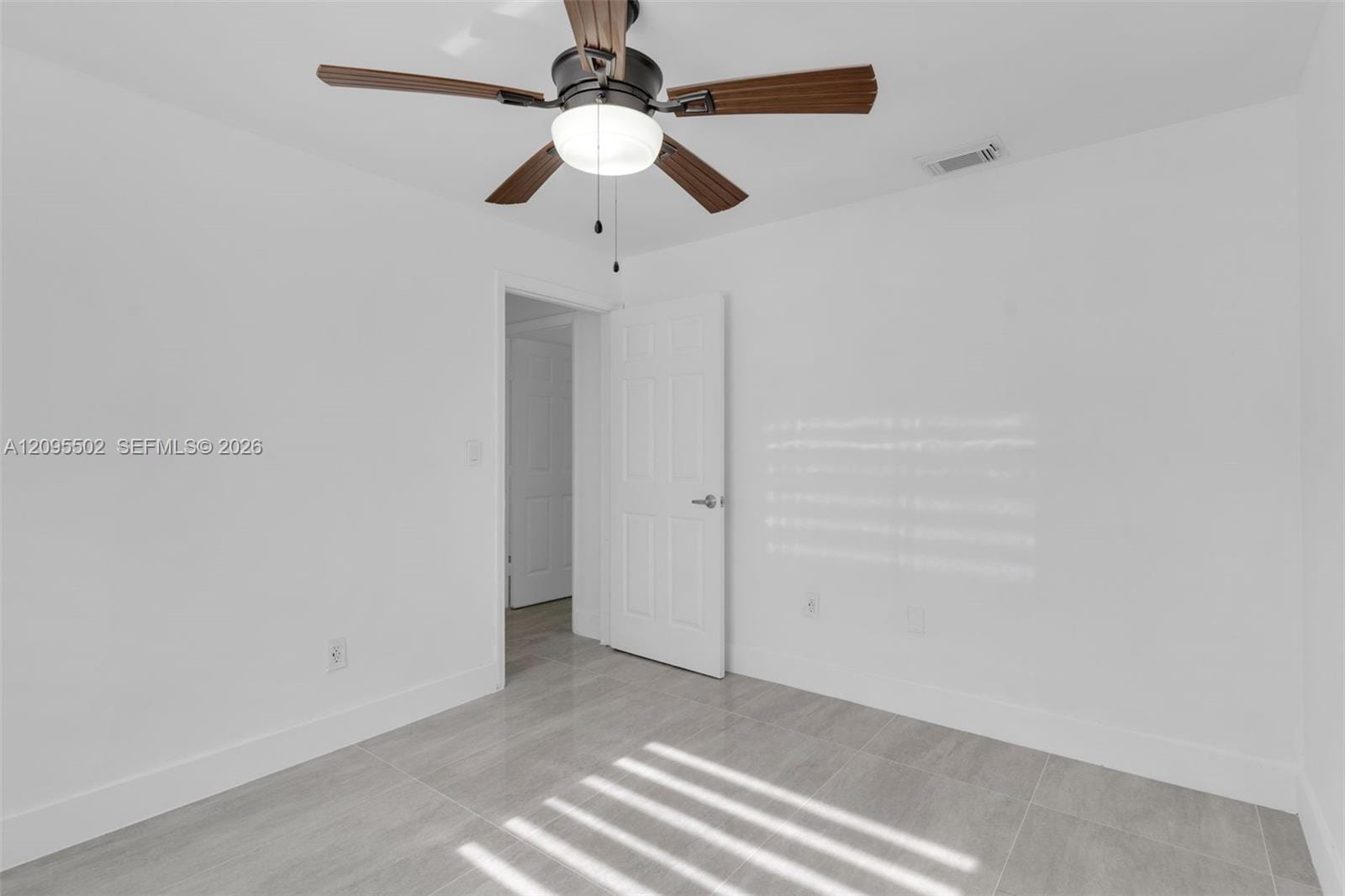 9999 NW 25th Terrace, Doral, FL 33172 photo 21