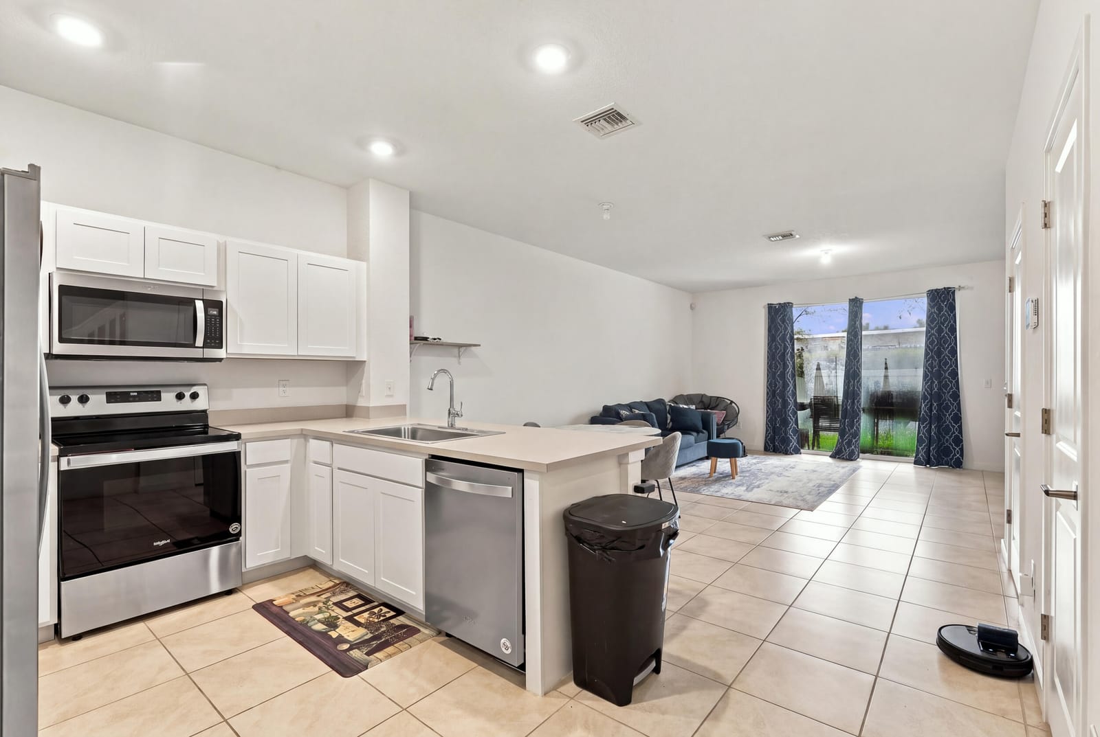 141 BANDOL Street — photo 7