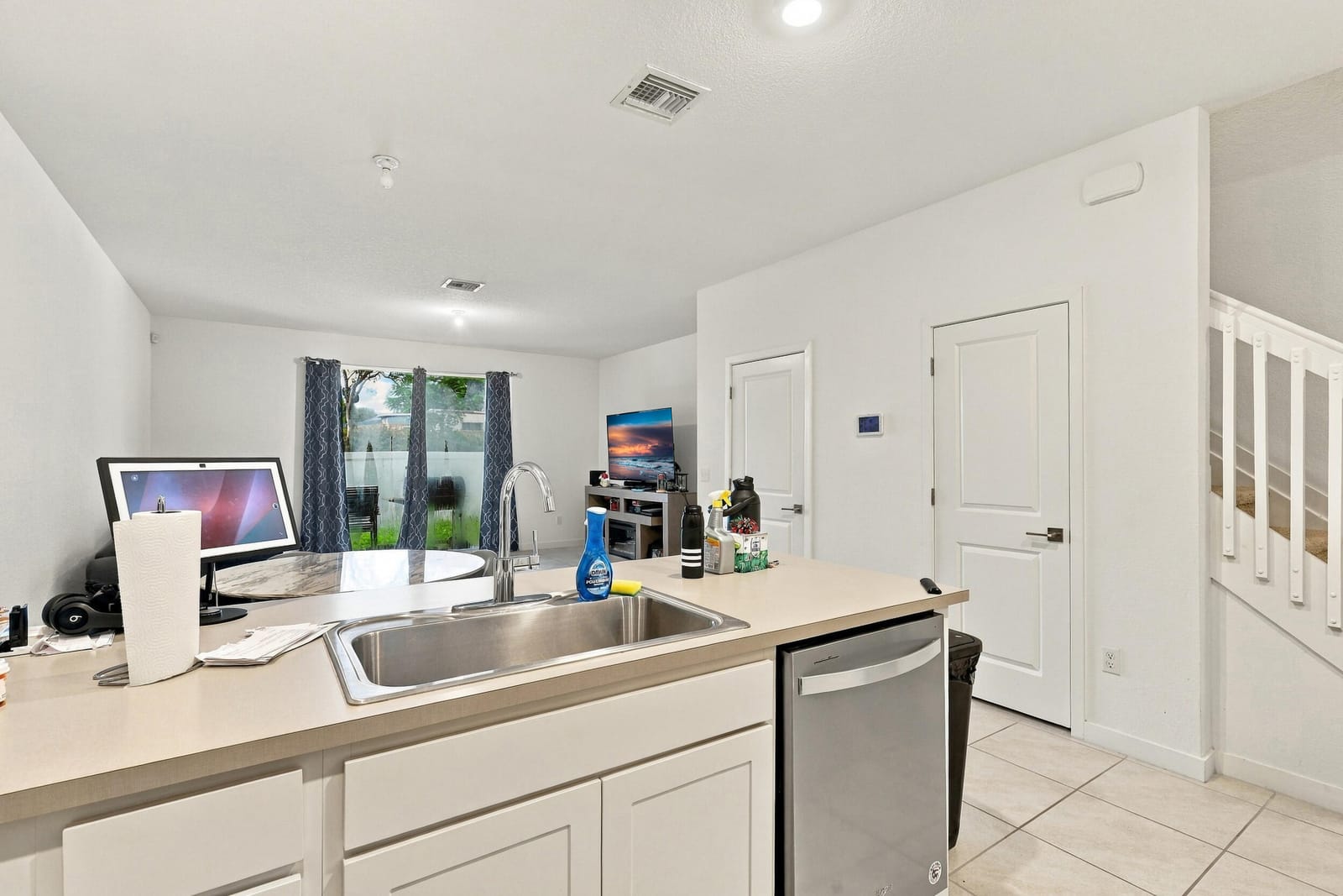 141 BANDOL Street — photo 8