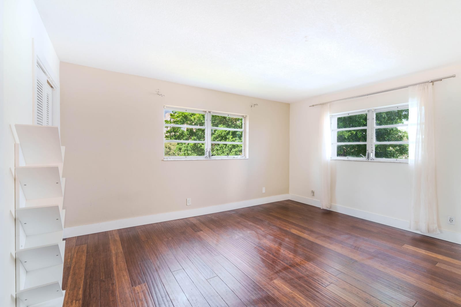 900 NE 12TH Avenue 408, Hallandale Beach, FL 33009 photo 15