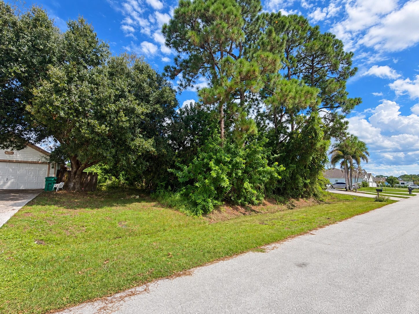 1483 SW Malaga Avenue, Port St. Lucie, FL 34953 photo 2