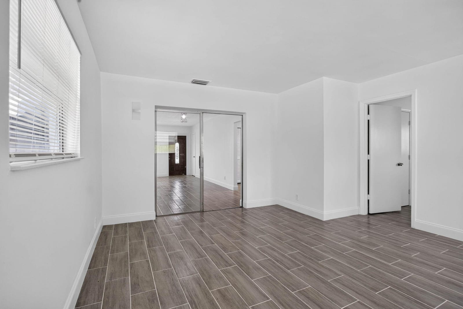 631 SW 10TH Court, Deerfield Beach, FL 33441 photo 11