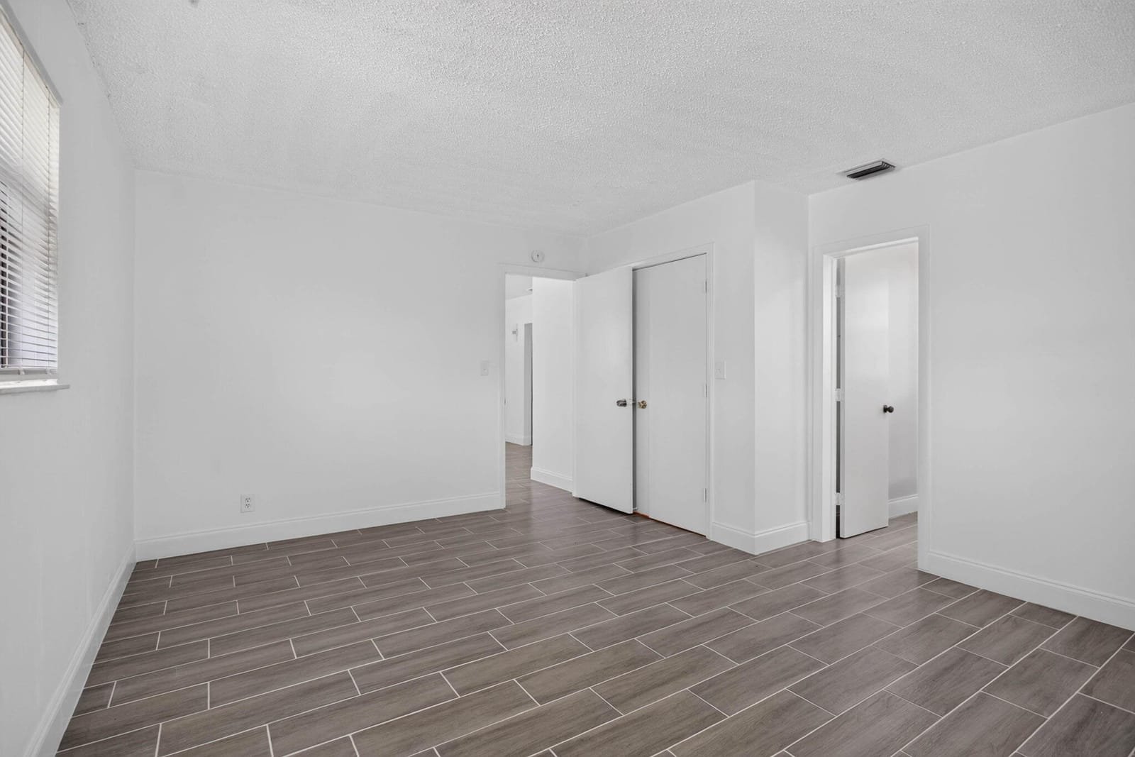 631 SW 10TH Court, Deerfield Beach, FL 33441 photo 13