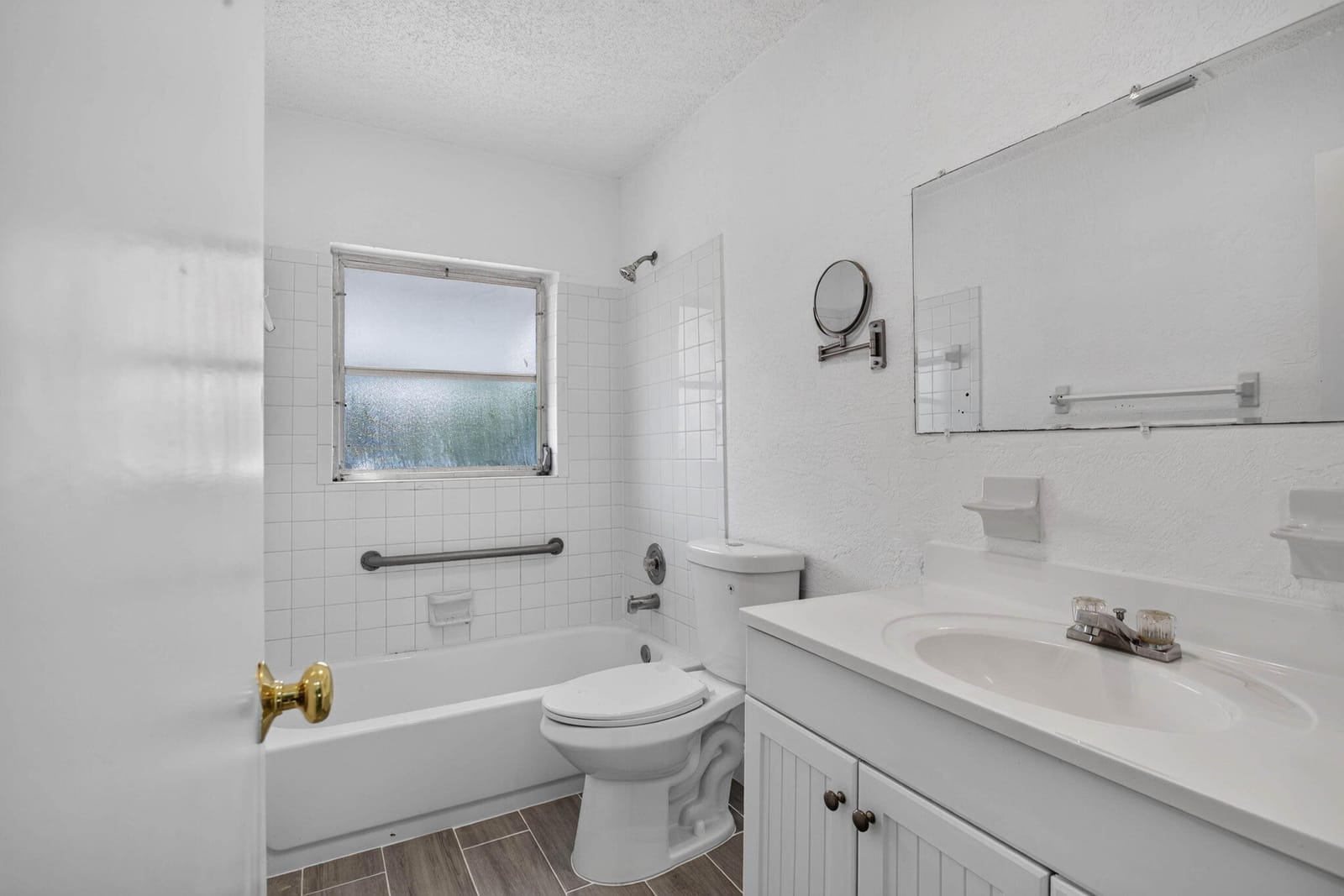631 SW 10TH Court, Deerfield Beach, FL 33441 photo 17