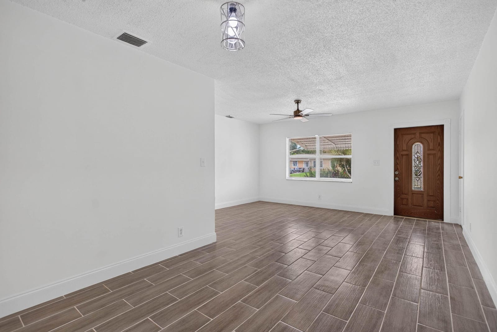 631 SW 10TH Court, Deerfield Beach, FL 33441 photo 5