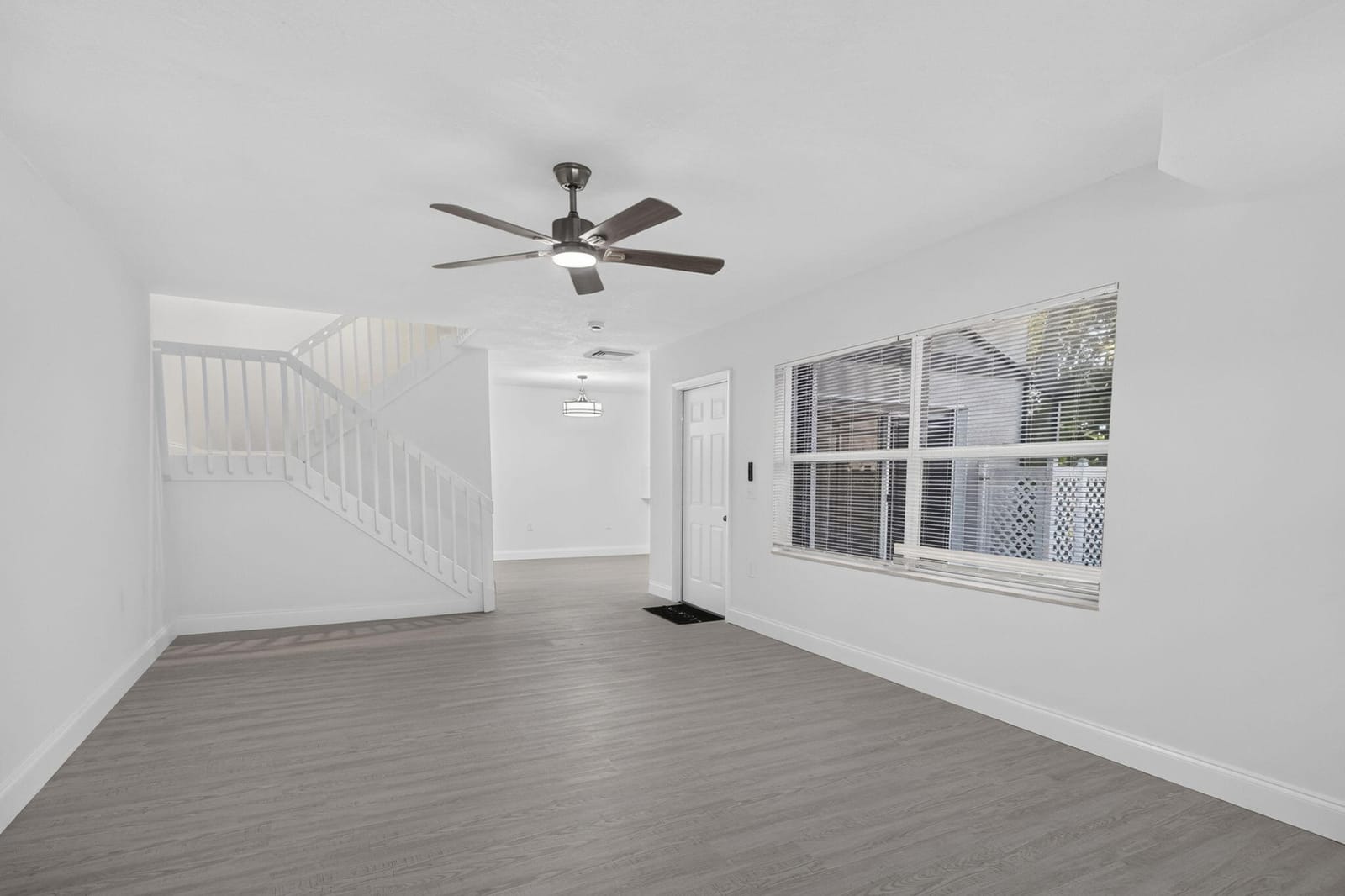 11 AMHERST Court D — photo 6