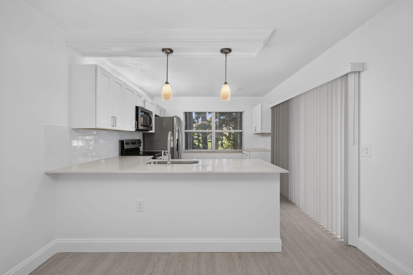 11 AMHERST Court D — photo 9