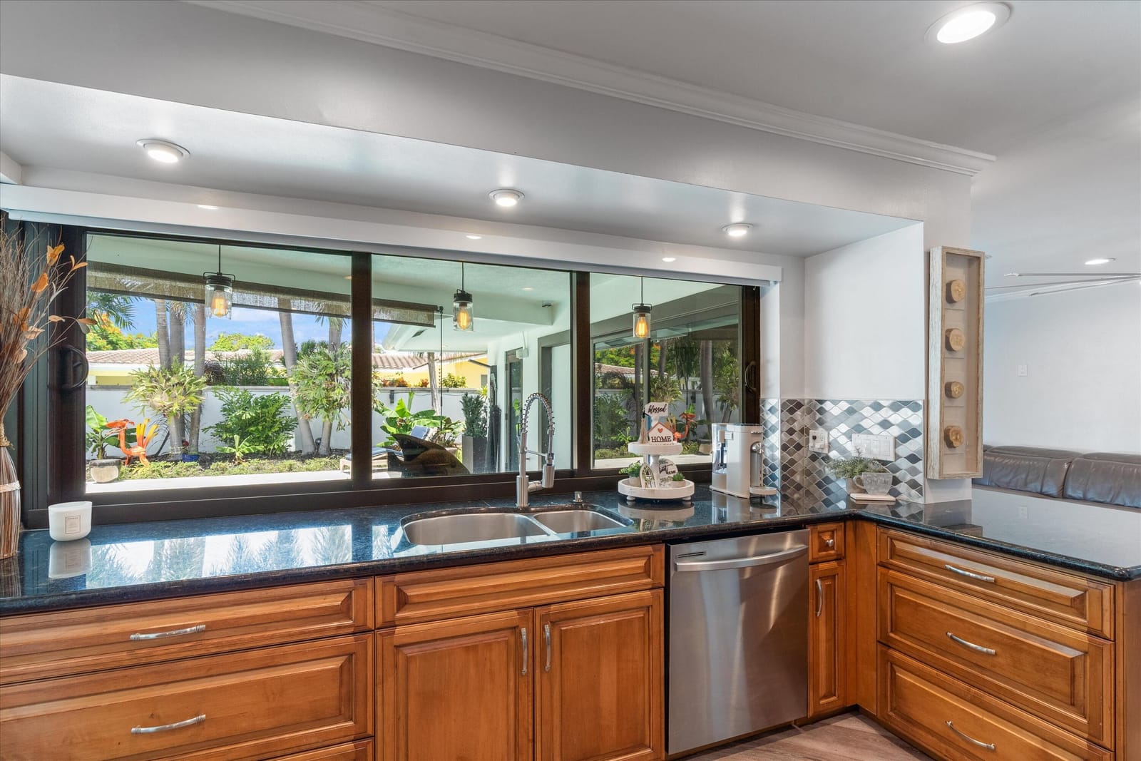 1107 SE 14TH Terrace, Deerfield Beach, FL 33441 photo 7