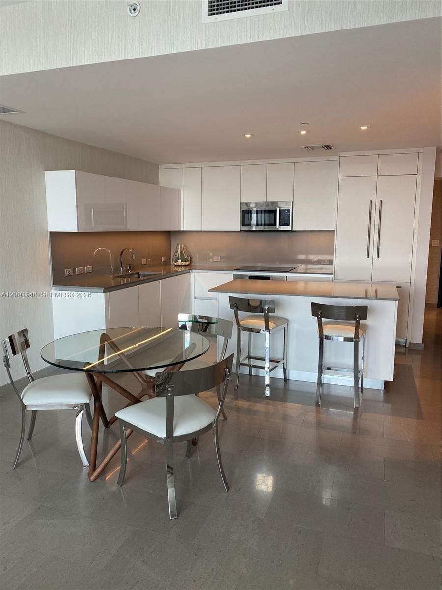 88 SW 7th Street 1904 — photo 11