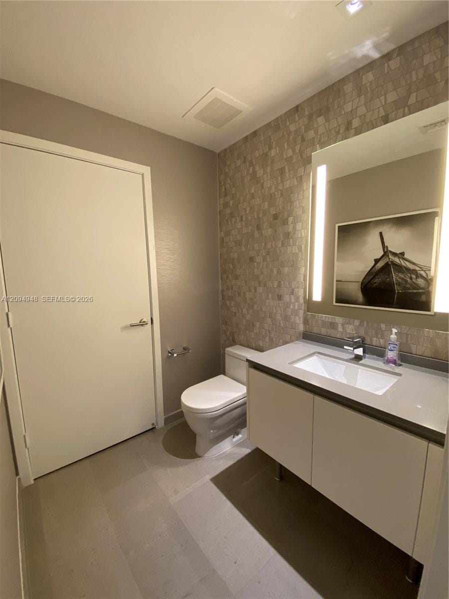 88 SW 7th Street 1904, Miami, FL 33130 photo 14