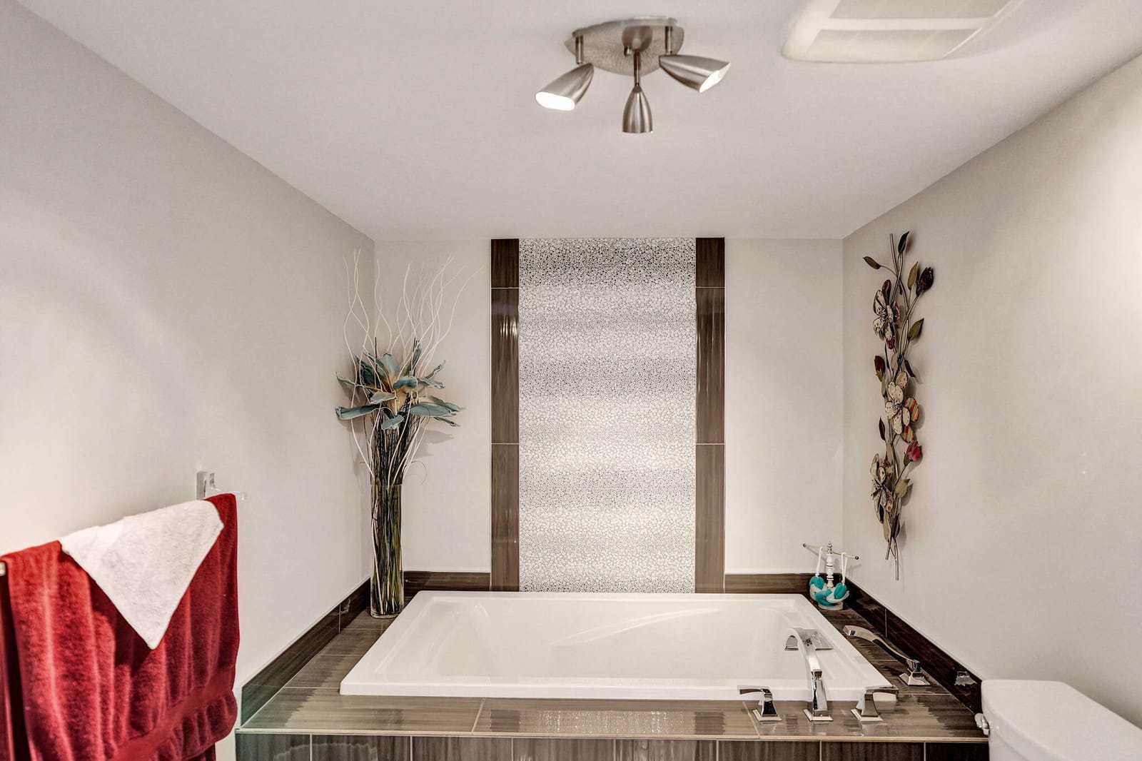 1900 CONSULATE Place 604, West Palm Beach, FL 33401 photo 29