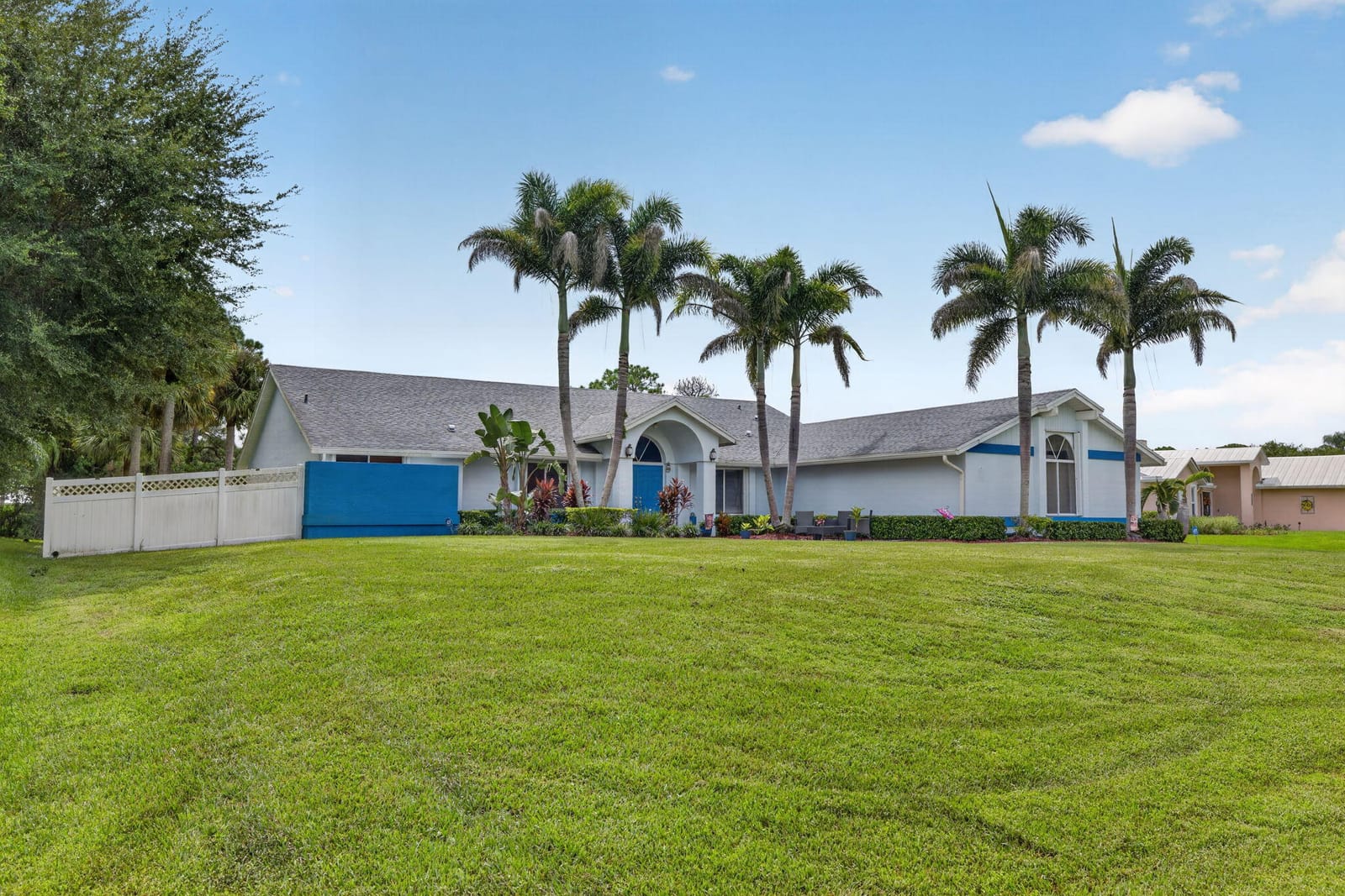 1784 SW GREGOR Way, Stuart, FL 34997 photo 1