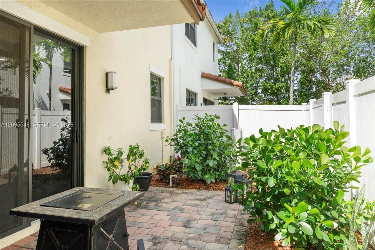 20975 NW 1st Court, Pembroke Pines, FL 33029 photo 16